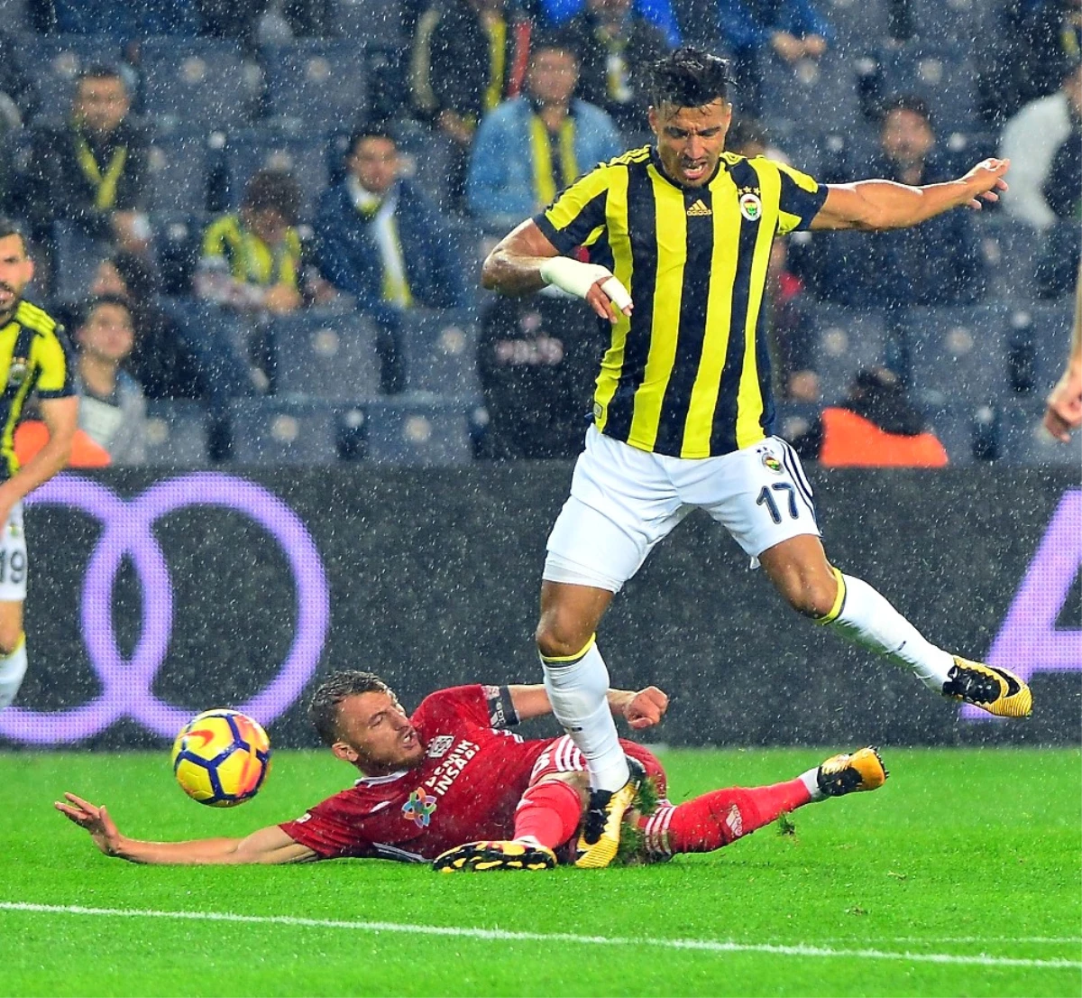 Süper Lig: Fenerbahçe: 4 - Sivasspor: 1 (Maç Sonucu)