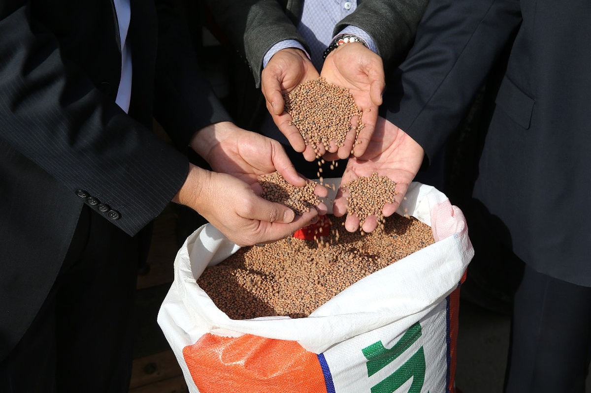 Büyükşehir\'den Çiftçilere Bu Kez Mercimke Tohumu