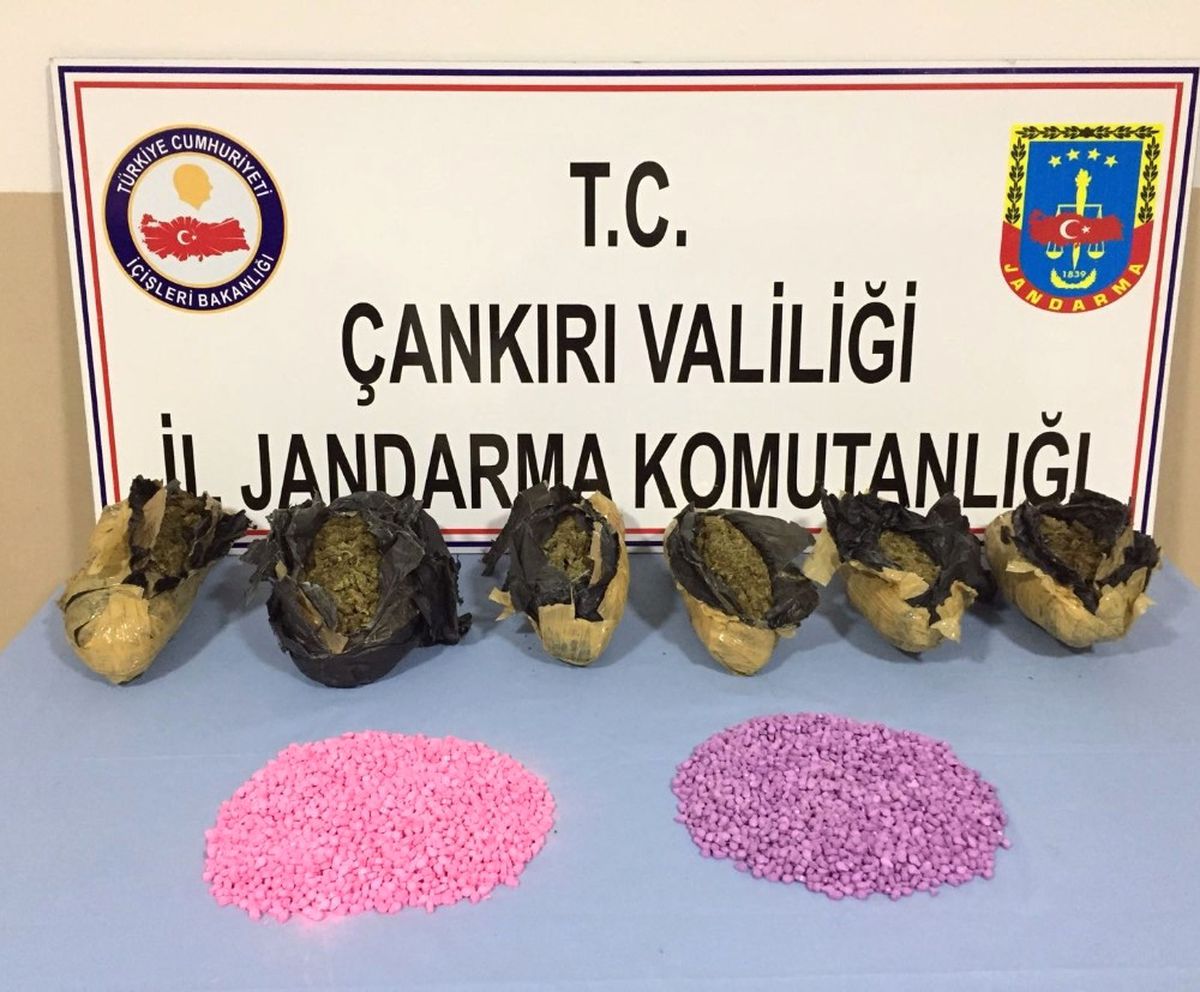 Çankırı\'da Piyasa Değeri 300 Bin TL Olan Uyuşturucu Ele Geçirildi