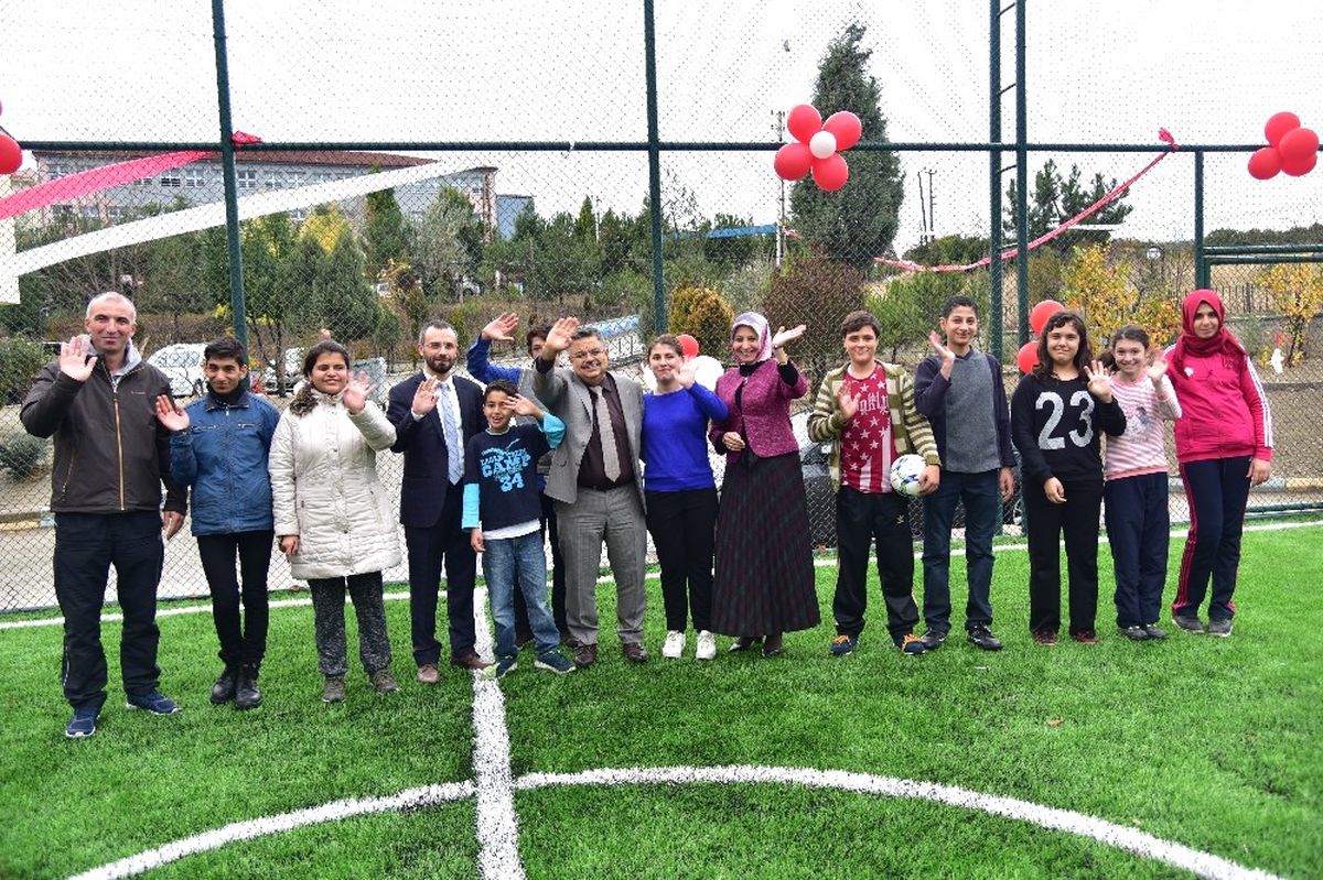 Çocuk Hakları Günü\'nde Çocuklara Yeni Bir Sentetik Saha