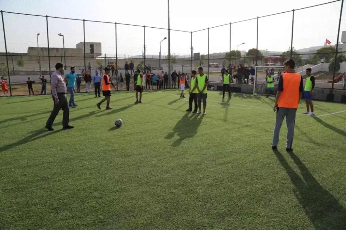 Ekinci, Gençler ile Bir Araya Geldi