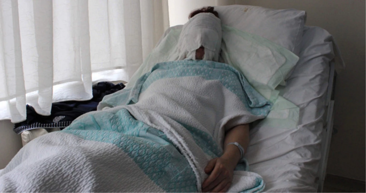 Eski Sevgilisinin Saldırısına Uğrayan Kadın, Hastanede Tedavi Altına Alındı