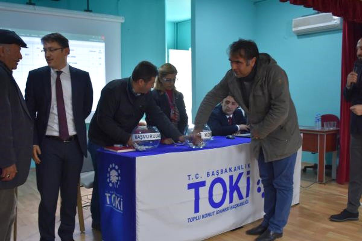 Hekimhan\'da TOKİ Konutlarının Sahipleri Belirlendi