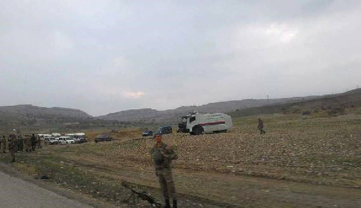 Kahta\'da Hes Kavgası: 3 Yaralı