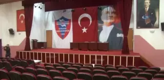 Karabükspor Kongresinde Salon Boş Kaldı