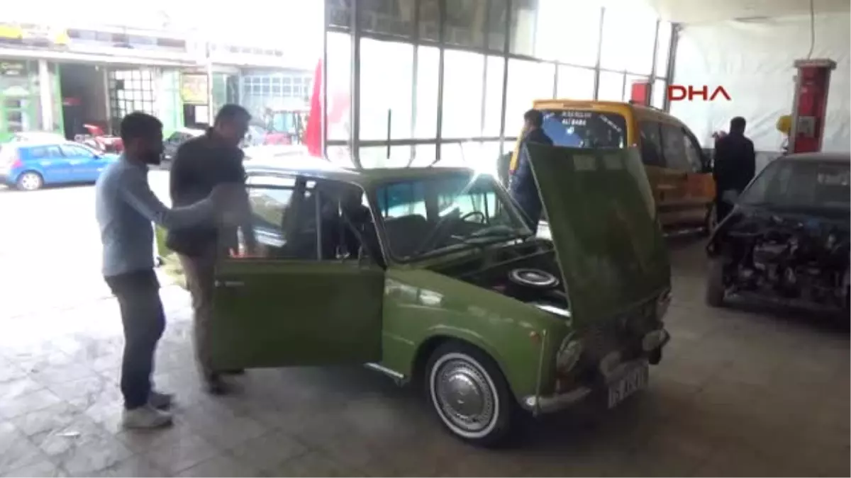 Karaman 1973 Model Otomobiline, 45 Bin Lira Veriyorlar, Satmıyor