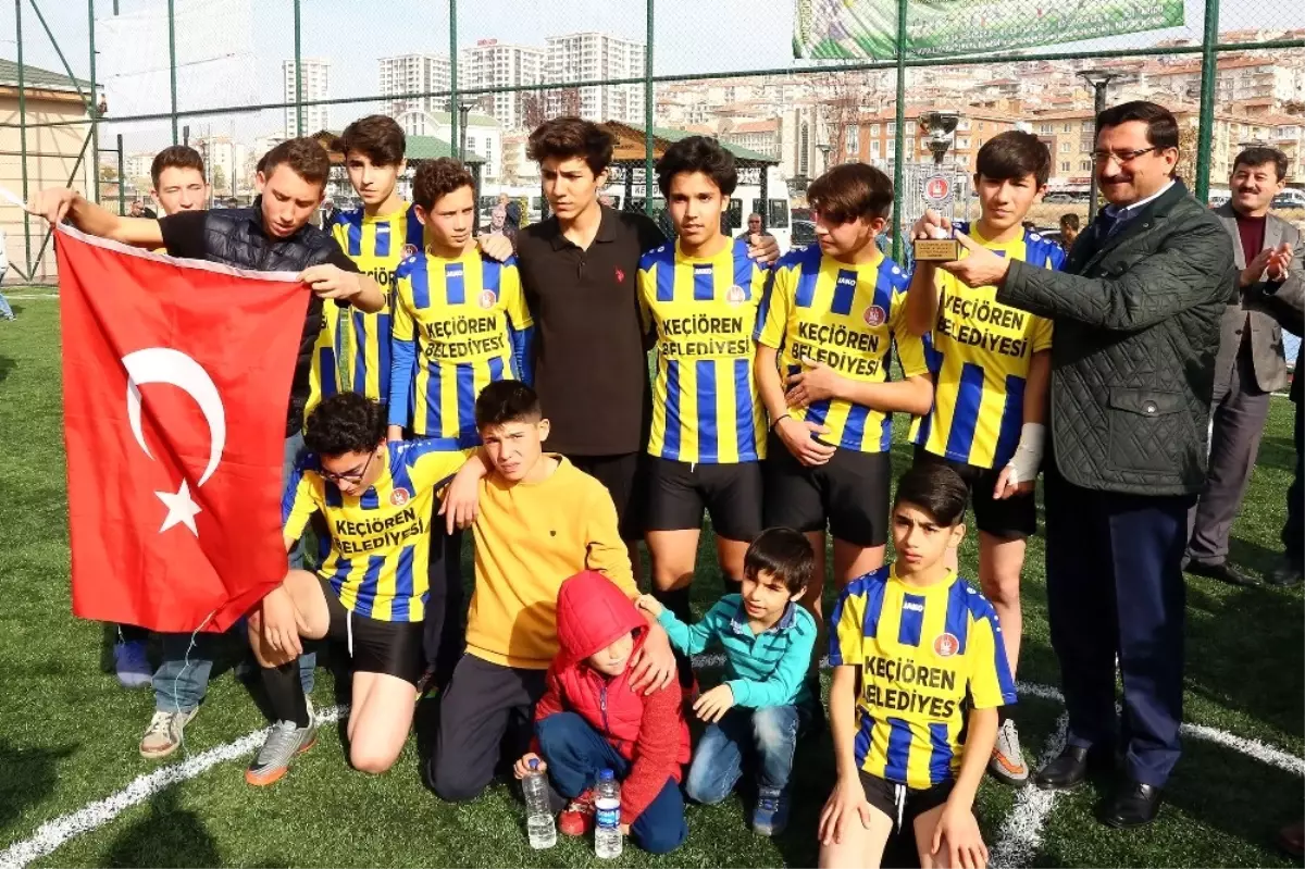 Mahalleler Arası Futbol Turnuvası Final Maçıyla Sona Erdi