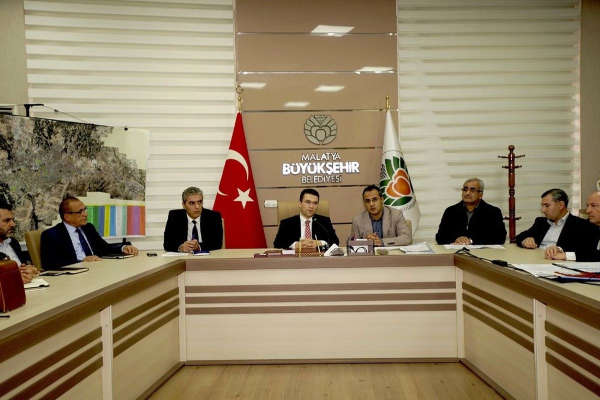 Malatya\'da Karla Mücadele Ekibi Hazır