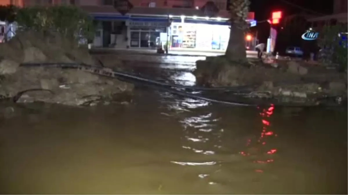 Mersin\'de Sağanak ve Dolu Yağışının Yaraları Sarılıyor