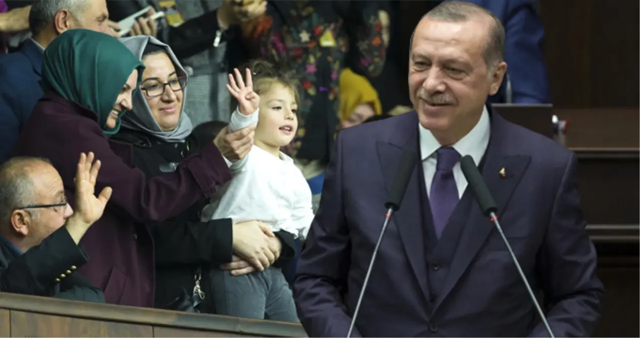 AK Parti Grubunda Renkli Anlar! Küçük Kız Çocuğu, Erdoğan\'a "Dede" Diye Bağırdı