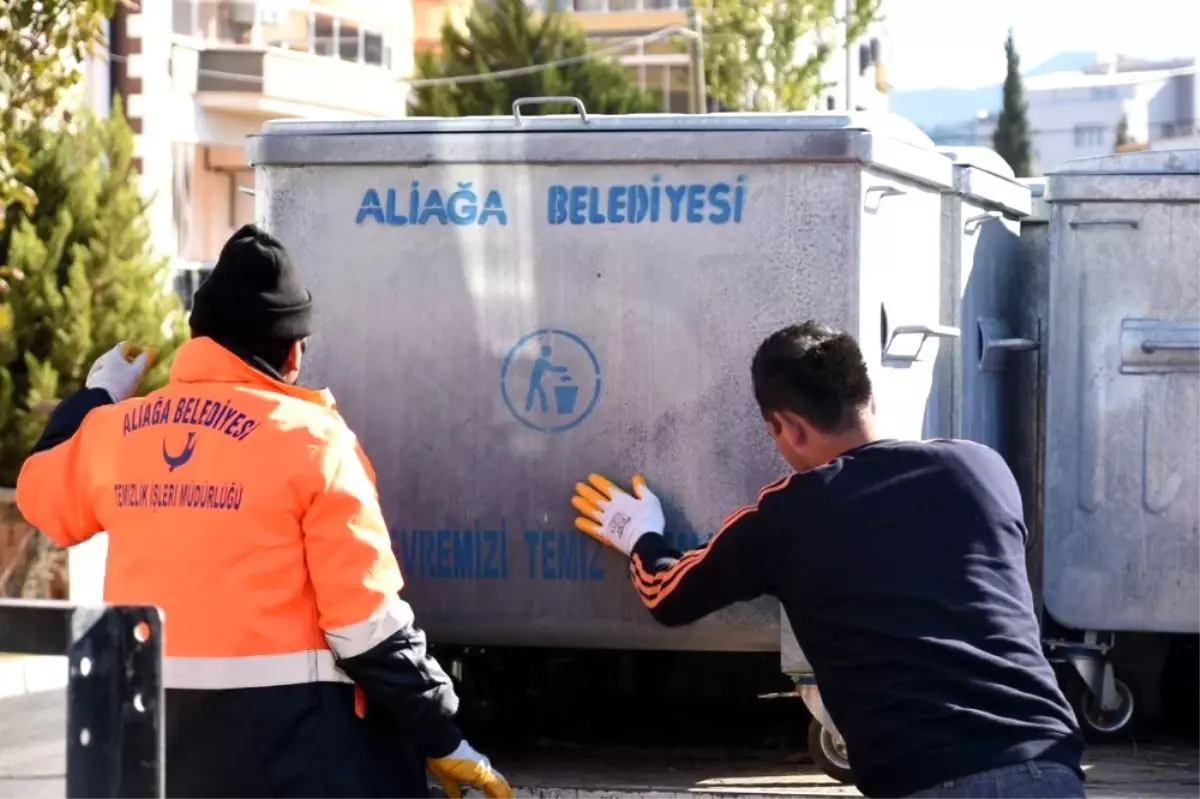 Aliağa Belediyesi Çöp Konteynerlerini Yeniliyor