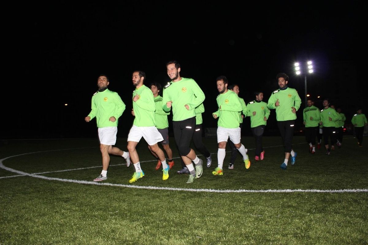 Çiftelerli Gençlerin Hayali Alper Potuk Olmak