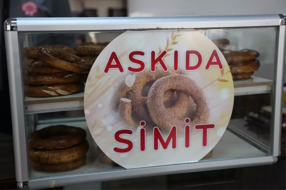 Cü\'de \'Askıda Simit\' Uygulaması