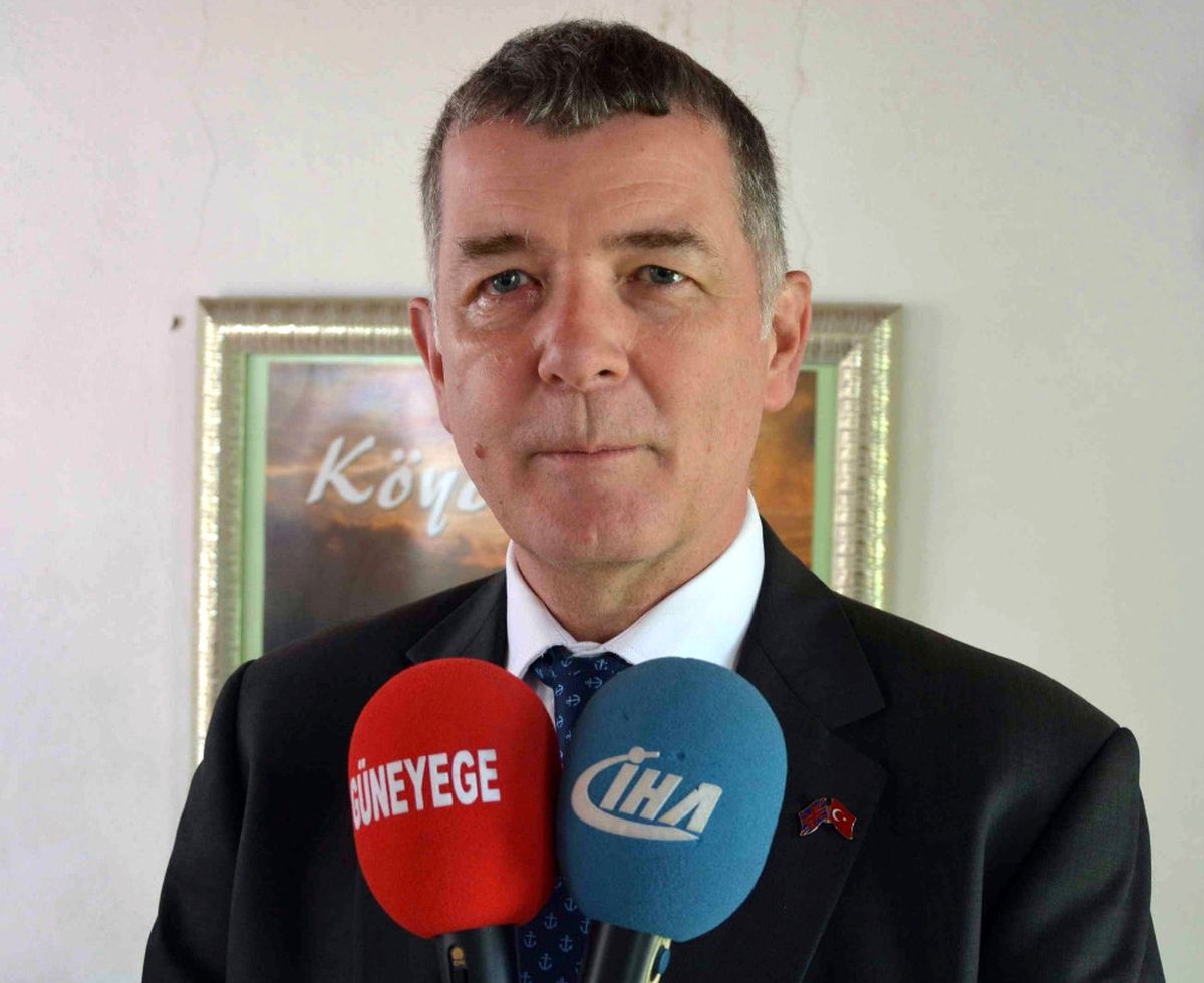 Moore: Bilgi Sahibiydiler Fakat Engel Olmadılar