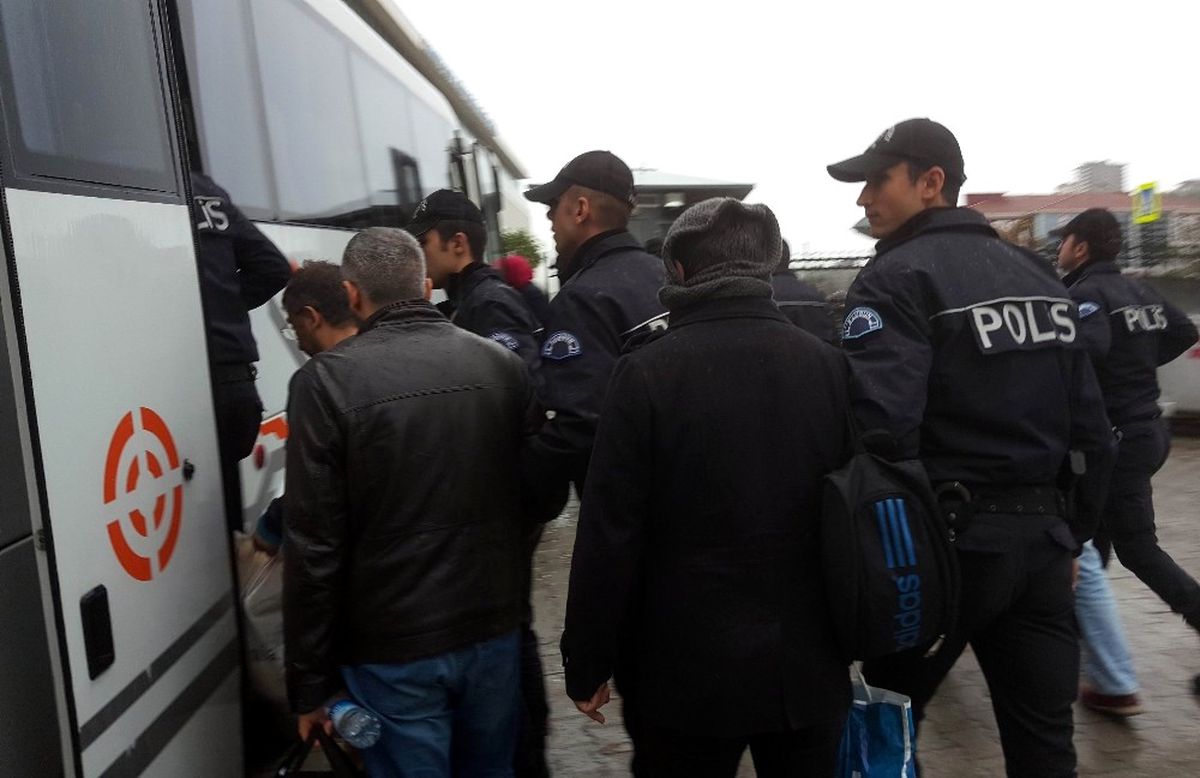 Samsun\'da Fetö\'den 17 Kişi Adliyeye Sevk Edildi