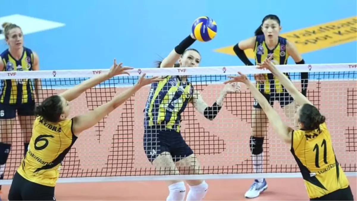 Vakıfbank-Fenerbahçe Maçlarına Taraftar Yasağı