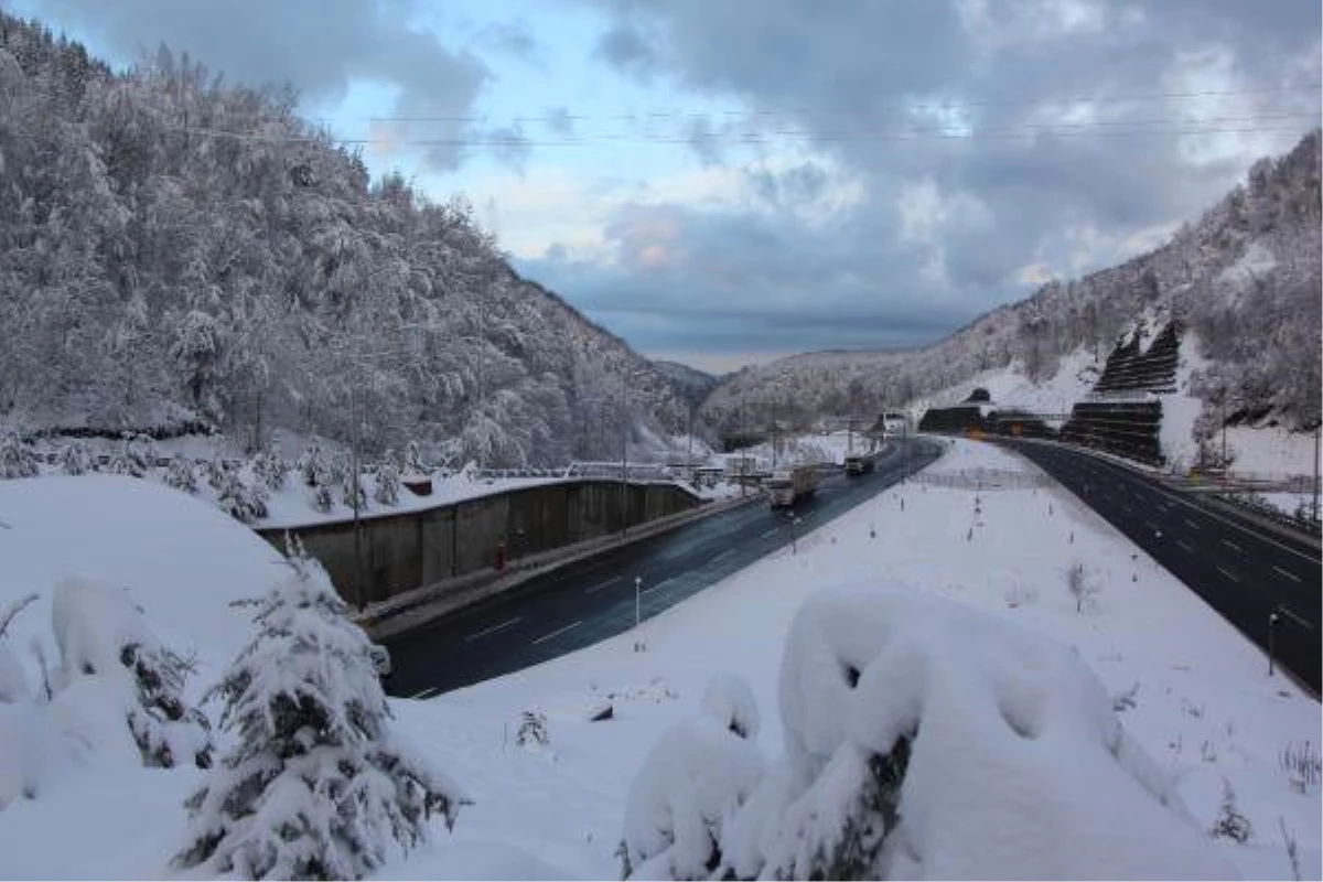 Bolu Dağı\'nda Kar Durdu, Ulaşım Rahatladı