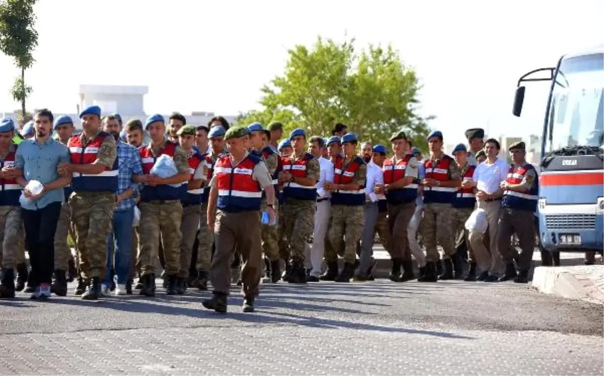 Cumhurbaşkanı\'na Suikast Davası\'nda Gerekçeli Kararın Yazımı Tamamlandı