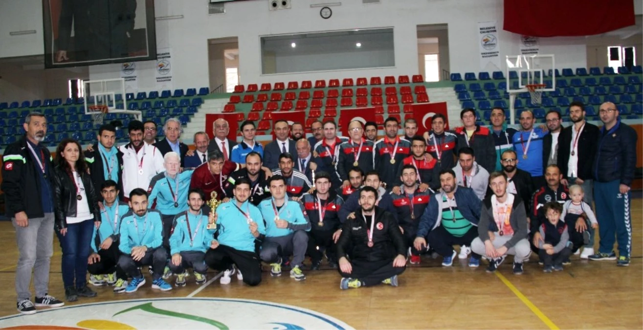 Görme Engelliler Futsal Şampiyonası İskenderun\'da Tamamlandı