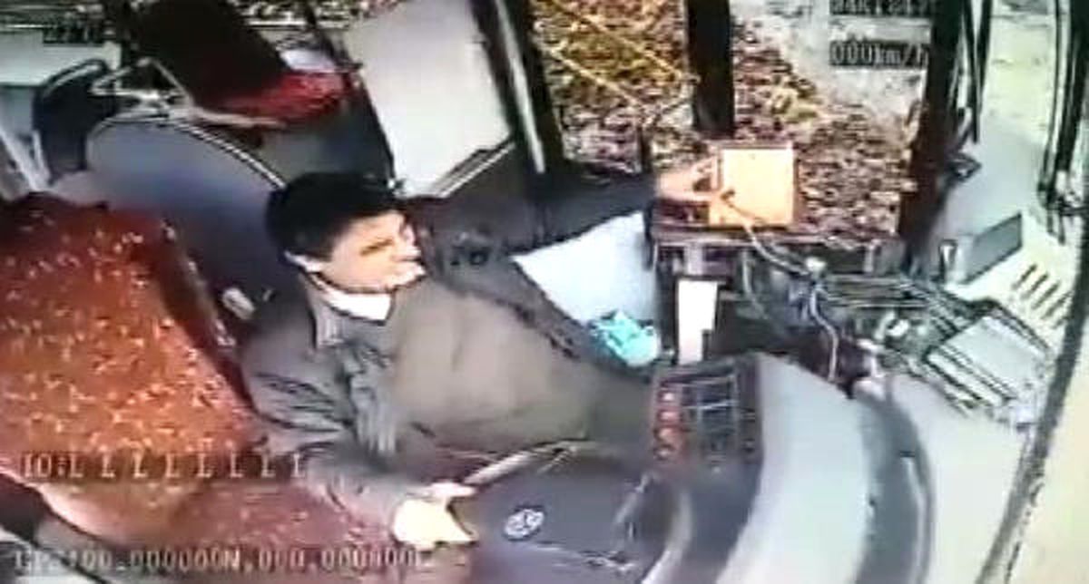 Halk Otobüsünün Kaza Anı Kamerada