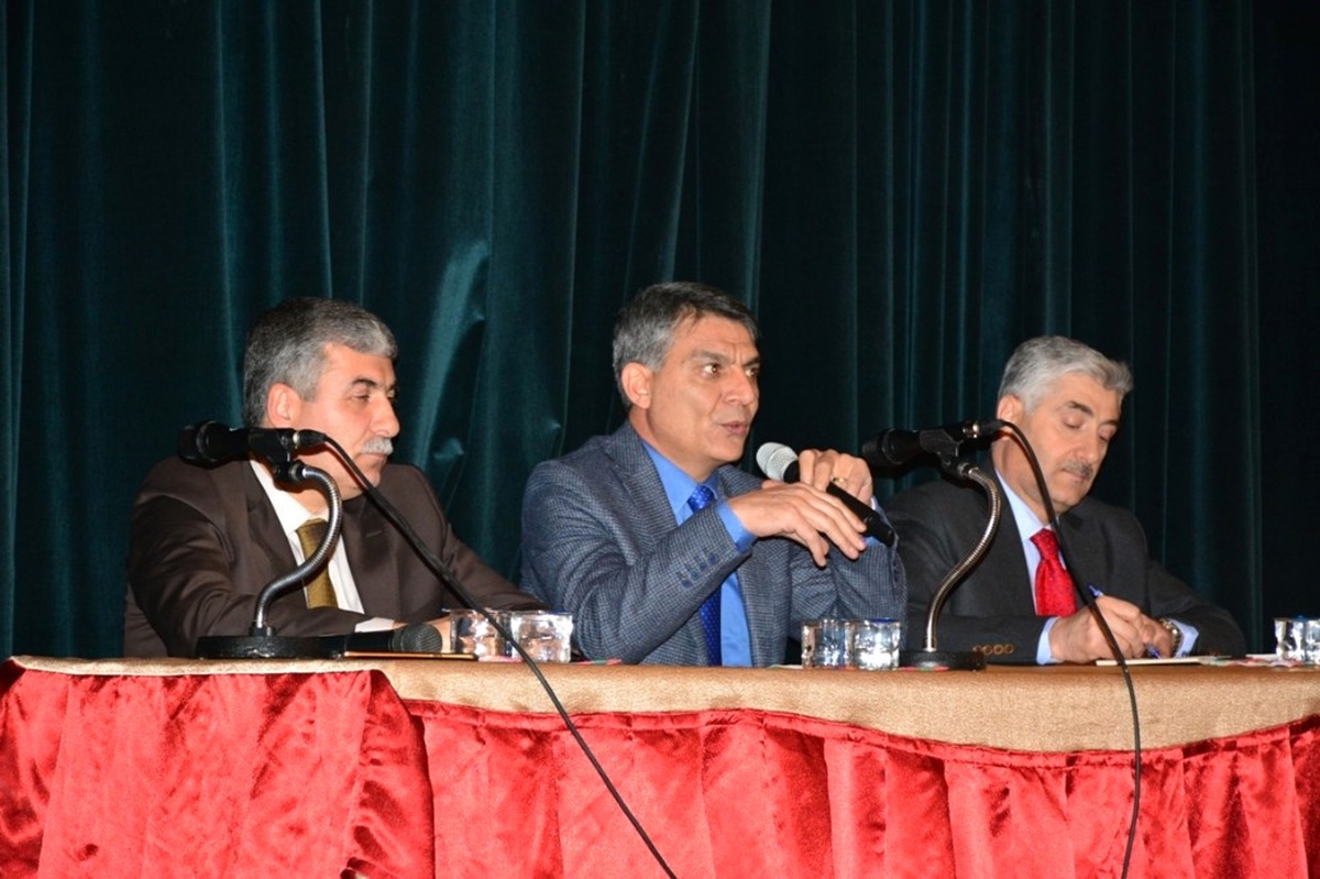 Kaymakam Özkan, Muhtarlarla Bir Araya Geldi