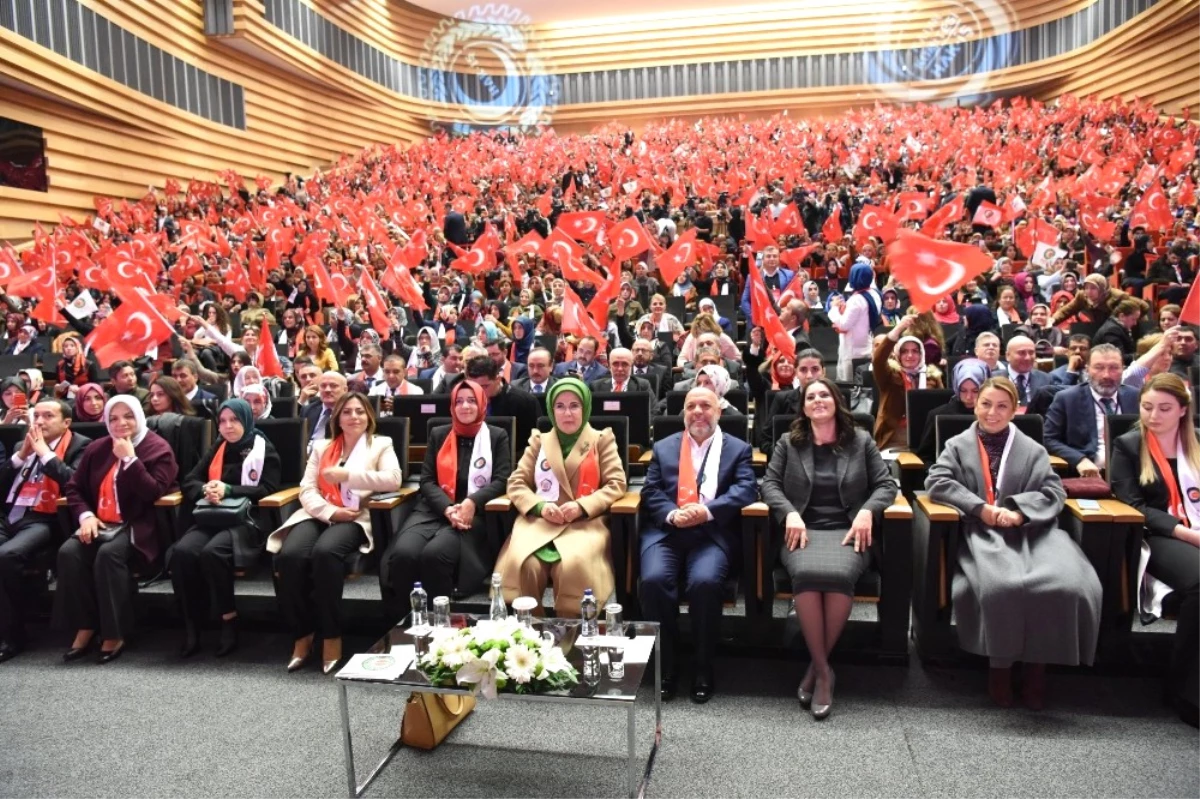 Kayserili Hak-İş\'li Kadın Çalışanlardan Ankara\'ya Çıkartma