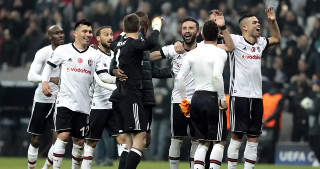 Medipol Başakşehir Kutladı, Beşiktaş Teşekkür Etti!