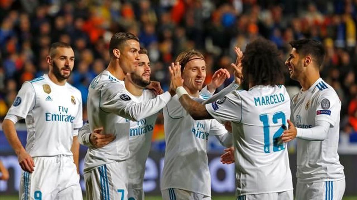 Ronaldo Rekor Kırdı, Real Madrid Turladı