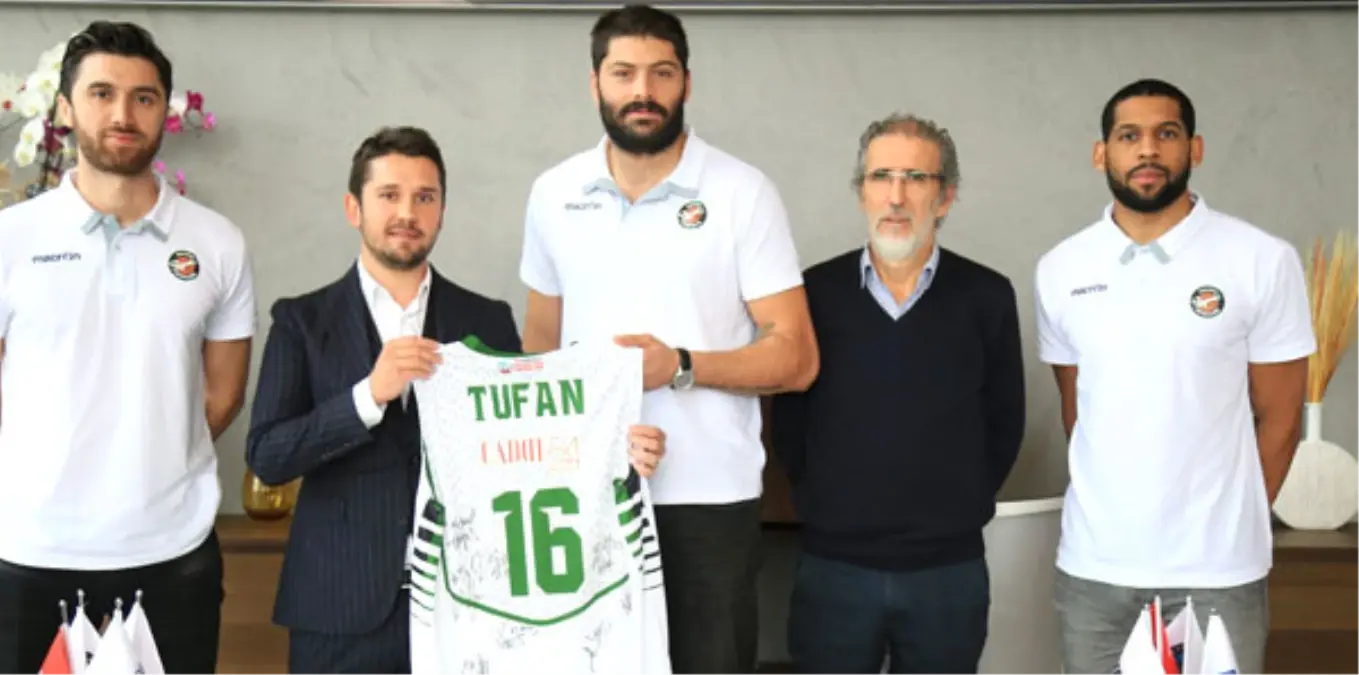 Sakarya Büyükşehir Belediyespor\'a Yeni Sponsor