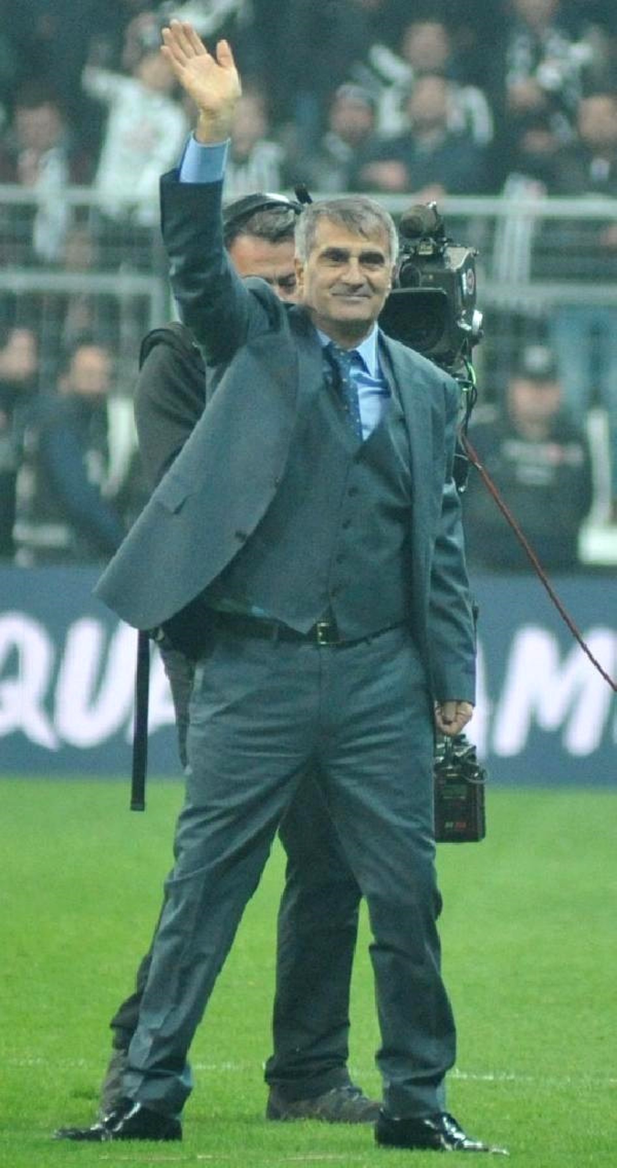 Şenol Güneş Beşikaş\'ta İlkleri Yaşıyor