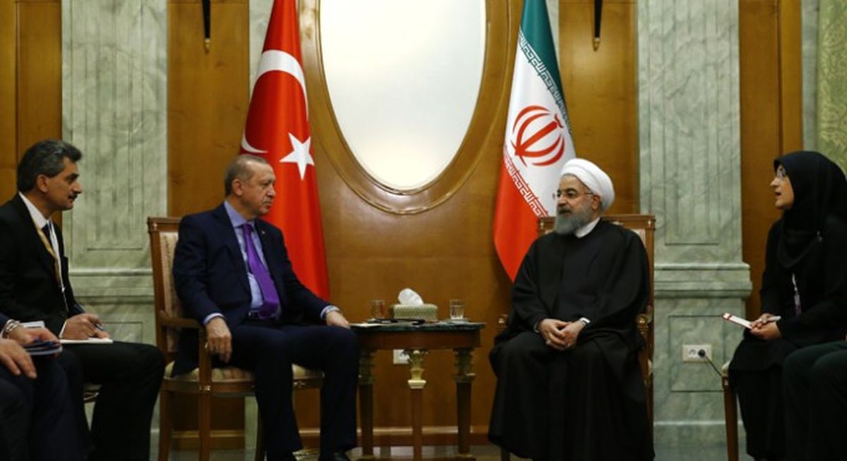 Cumhurbaşkanı Erdoğan, Üçlü Zirve Öncesi İran Lideriyle Görüştü