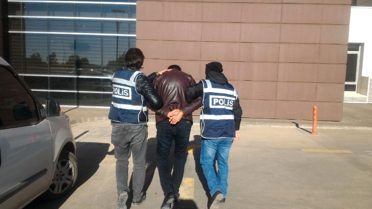 Sosyal Medya Üzerinden Terör Propagandasına Gözaltı