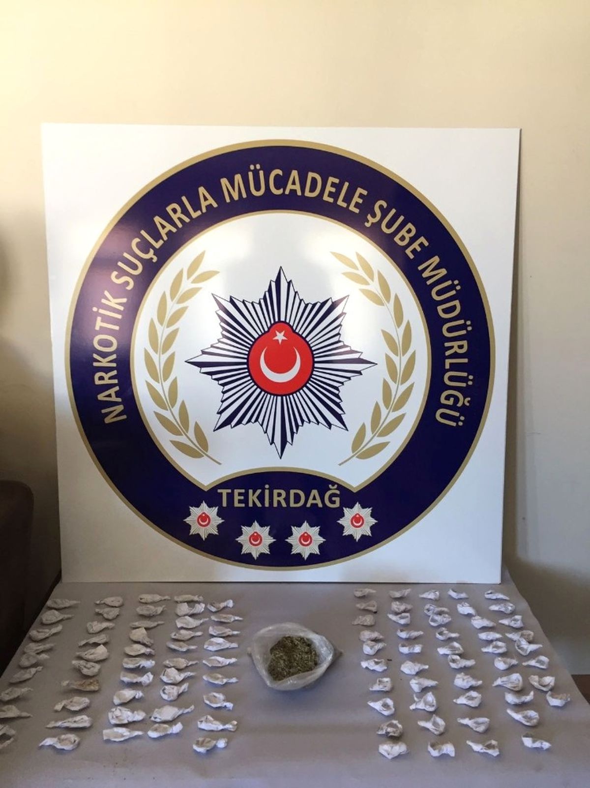 Tekirdağ\'da Uyuşturucu Operasyonu: 2 Gözaltı