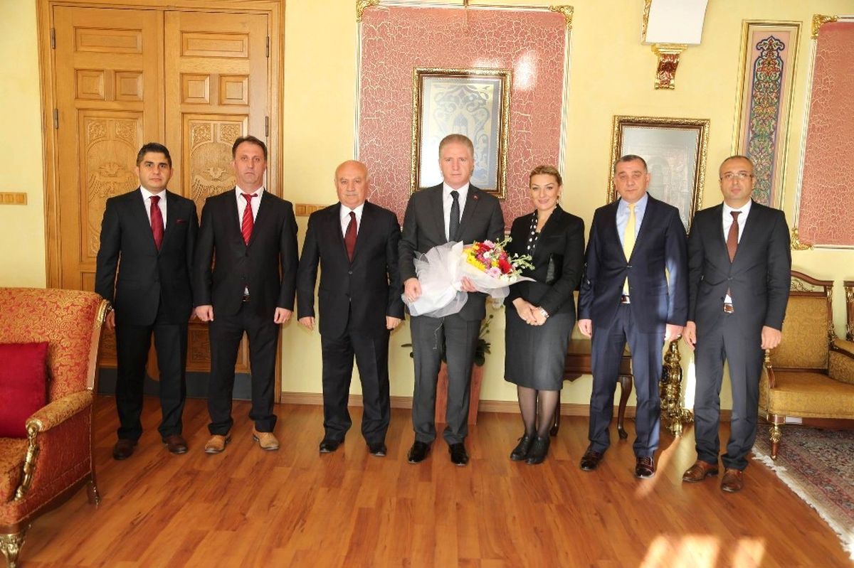 Vali Gül: "Sivas\'a 400 Milyonun Üzerinde Eğitimi Yatırımı Yapılıyor"