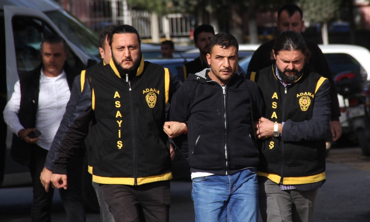 Ablasını ve Yeğenlerini Rehin Alan Firari Tutuklandı