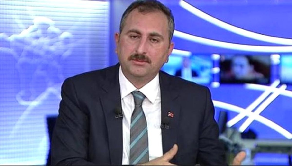 Adalet Bakanı\'ndan Adil Öksüz Açıklaması