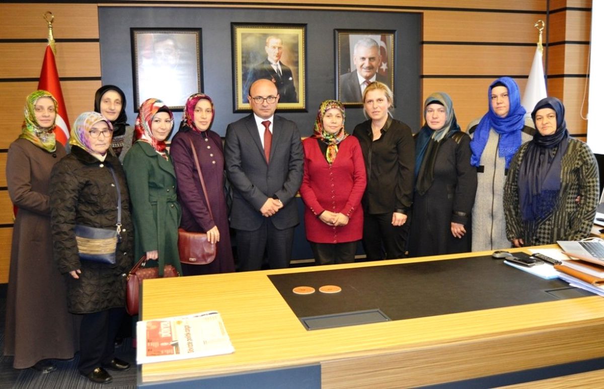 Ak Kadınlardan Oral\'a Ziyaret