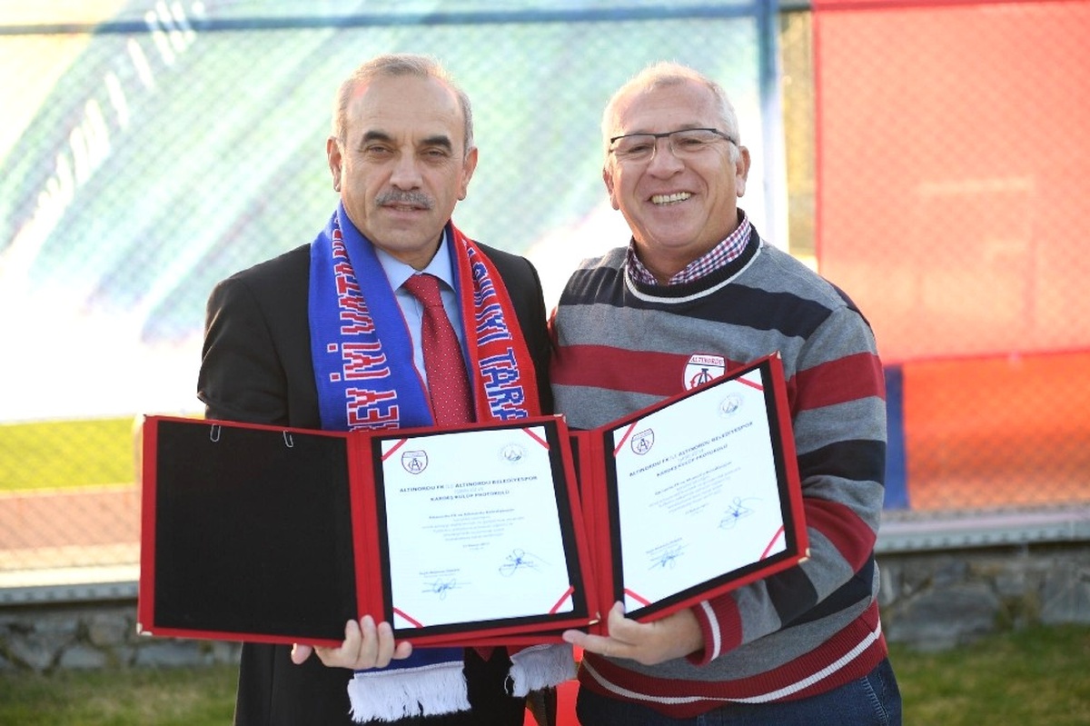Altınordu, Ordu Altınorduspor ile Kardeş Kulüp Oldu
