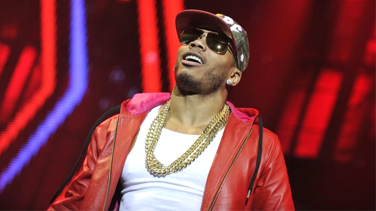 Amerikalı Hip-hop Yıldızı Nelly\'den Suudi Arabistan\'da Erkeklere Özel Konser