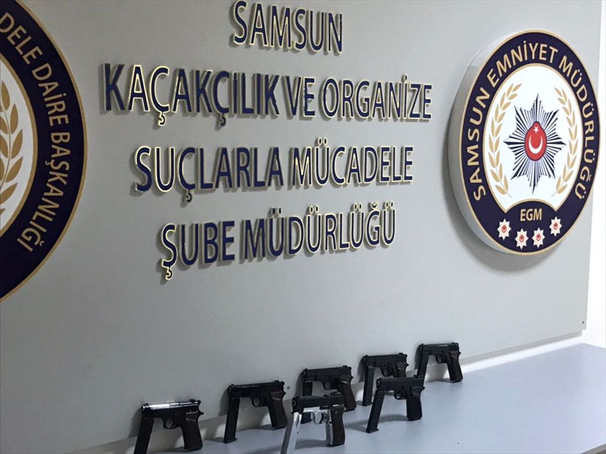 Aracında Ruhsatsız Silah Ele Geçirilen Kişi Tutuklandı