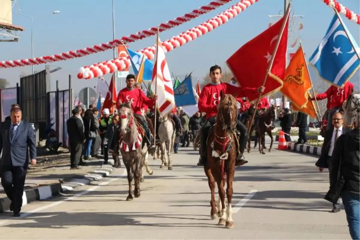 Bahçeli: Mustafa Kemal Olur, Yedi Düvelin Karşısına Yine Dikiliriz