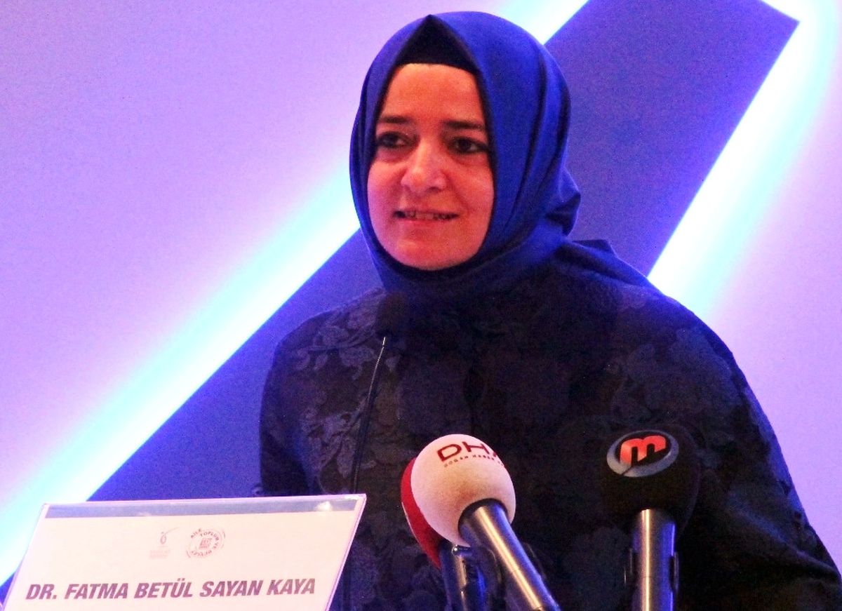 Bakan Kaya\'dan Kılıçdaroğlu\'na "Kadına Şiddet" Tepkisi