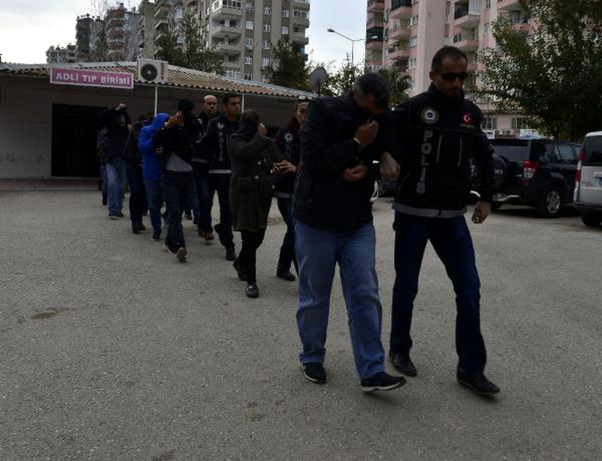 Baron ve Çetesi\' Adliyeye Sevk Edildi