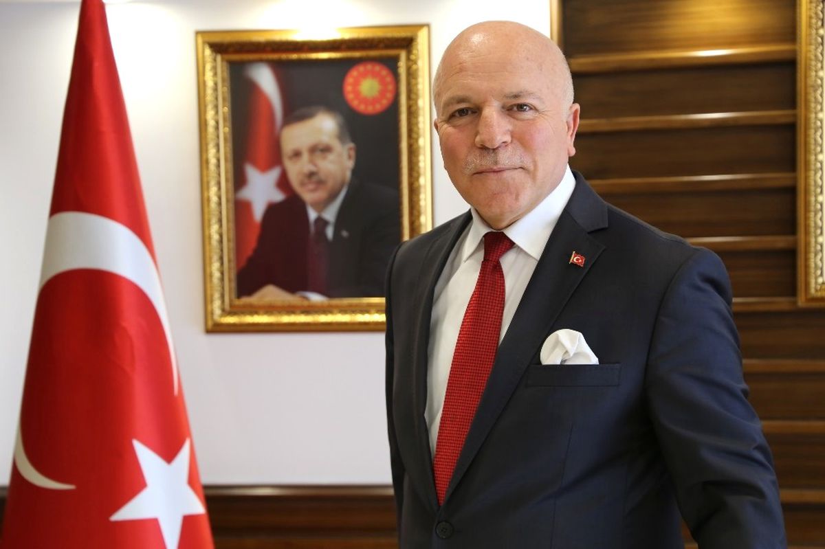 Başkan Sekmen\'den Öğretmenler Günü Mesajı