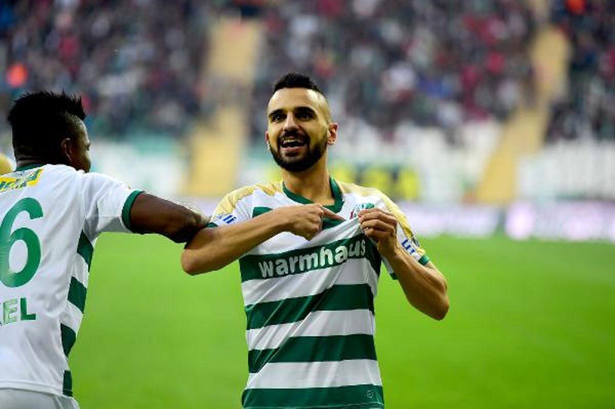 Bursasporlu Aziz Behich: "Bursalı Gibi Hissediyorum"