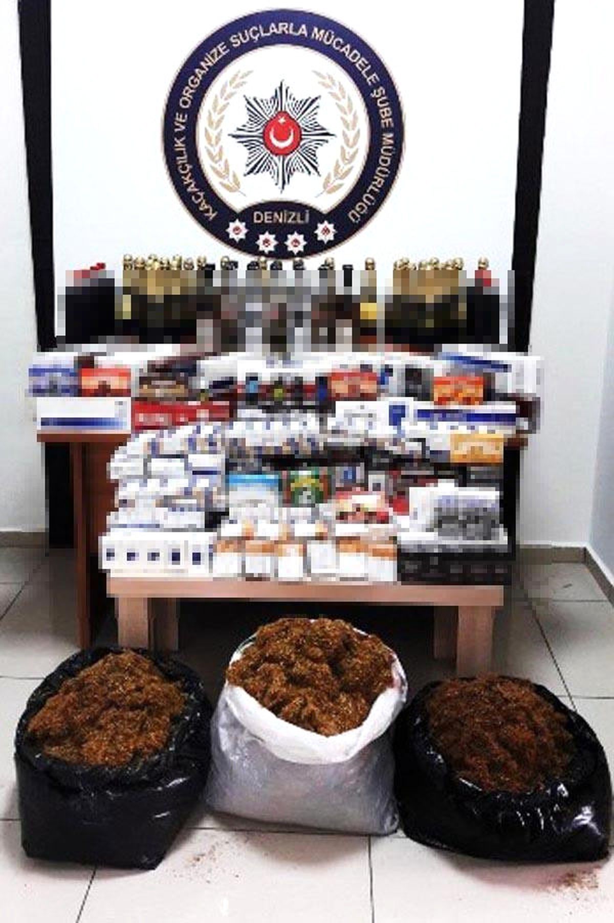 Denizli\'de Kaçak İçki ve Sigara Operasyonu