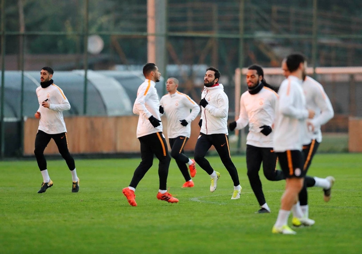 Galatasaray\'da, Aytemiz Alanyaspor Mesaisi Sürdü