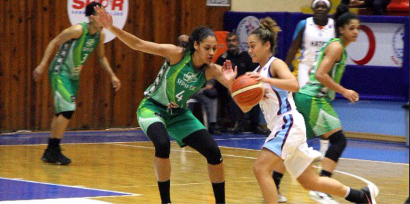 Hatay Büyükşehir Belediyespor-Acs Sepsi: 73-67