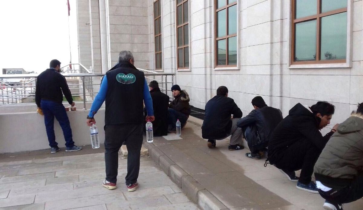Hatay\'da 12 Kaçak Göçmen Yakalandı