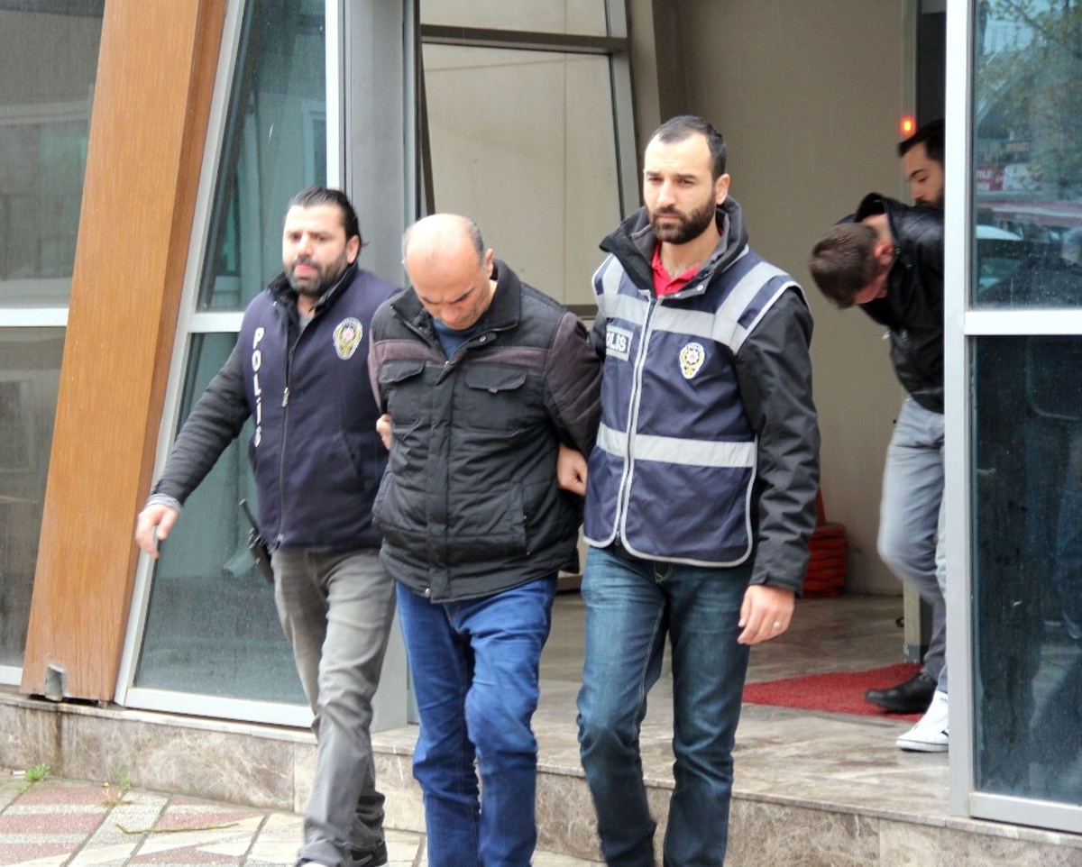 Hırsızlık İçin Girdikleri İş Hanında 2 Gün Yaşadılar